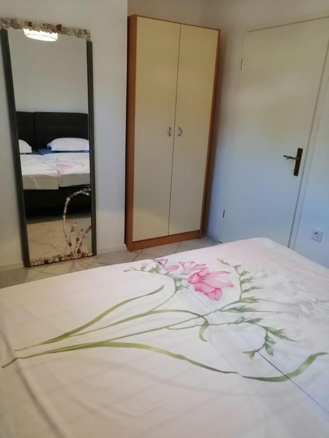 Kuca Moni Apartamento Medulin Exterior foto