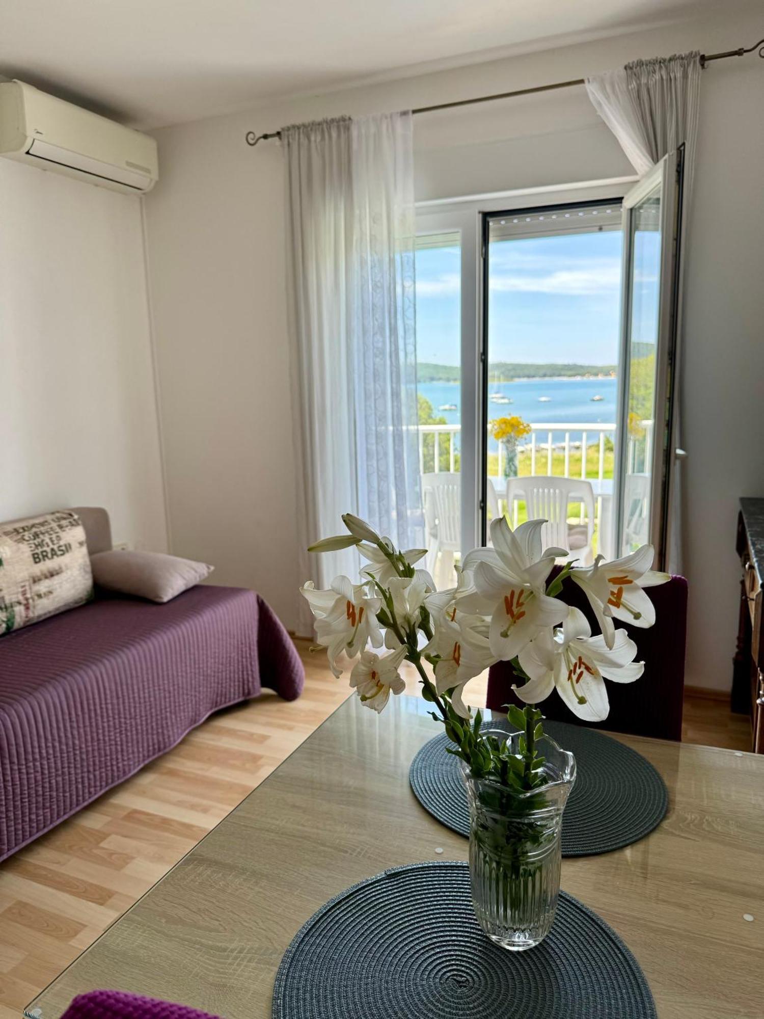 Kuca Moni Apartamento Medulin Exterior foto